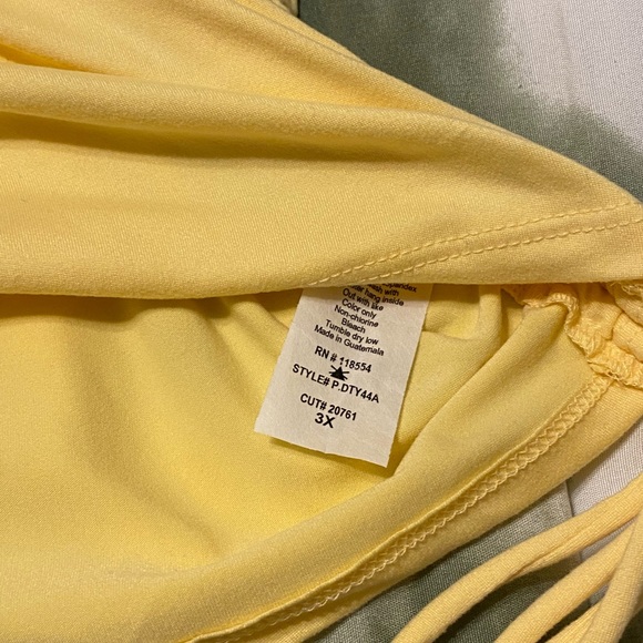 Yellow Zodiac Graphic Tshirt - Picture 2 of 2